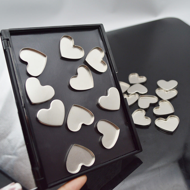 29MM*23.8MM*3.2MM Heart-shaped 200Pcs, Empty Metal Tin Palette Pans for Watercolours or Cosmetics, Empty Eyeshadow Pans, Empty Makeup Palette, Makeup Palette Pans